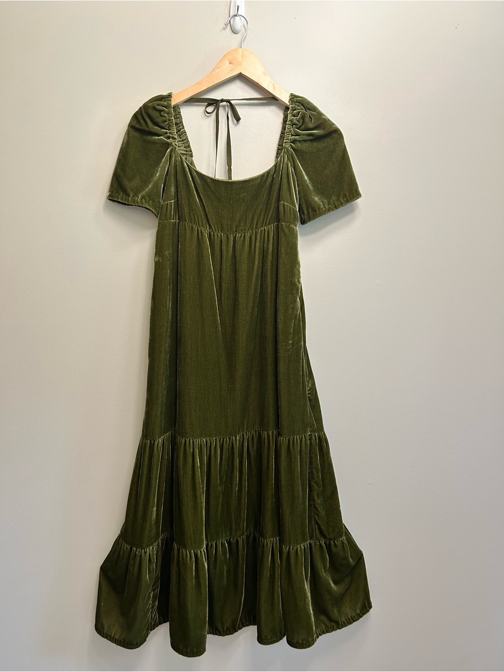 Anthropologie Olive Green Velvet Tiered Maxi Dress with Puff Sleeves